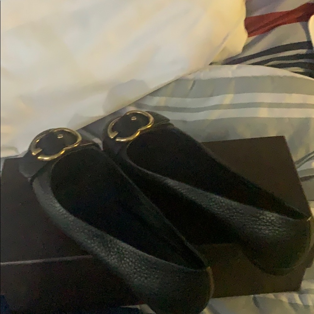 Women shoes